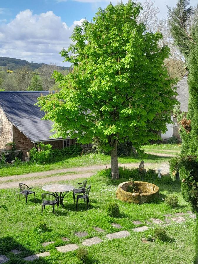 Manoir De La Chapelle Bed & Breakfast Conde-sur-Sarthe Exterior photo