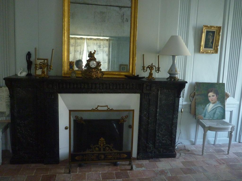 Manoir De La Chapelle Bed & Breakfast Conde-sur-Sarthe Room photo